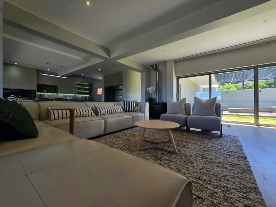 4 Bedroom Property for Sale in Outeniqua Strand Western Cape